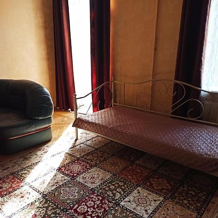 Comfort Near Opera Theater Οδησσός Εξωτερικό φωτογραφία