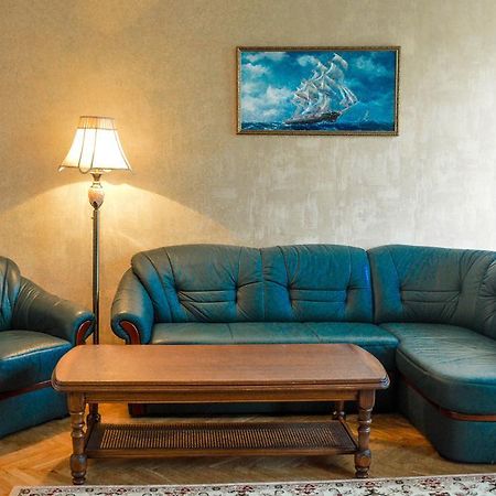 Comfort Near Opera Theater Οδησσός Εξωτερικό φωτογραφία