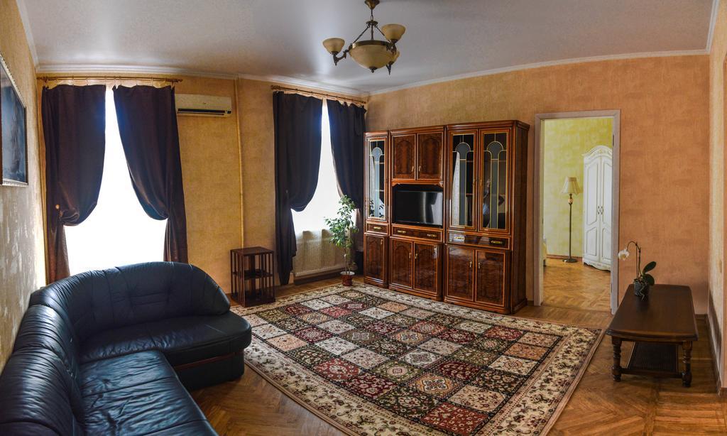 Comfort Near Opera Theater Οδησσός Εξωτερικό φωτογραφία