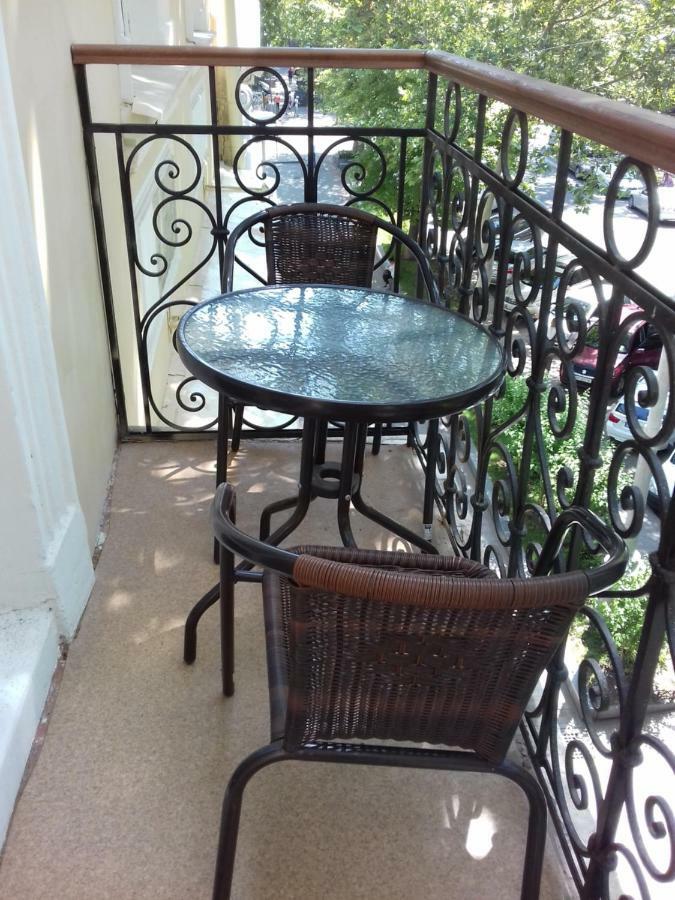 Comfort Near Opera Theater Οδησσός Εξωτερικό φωτογραφία